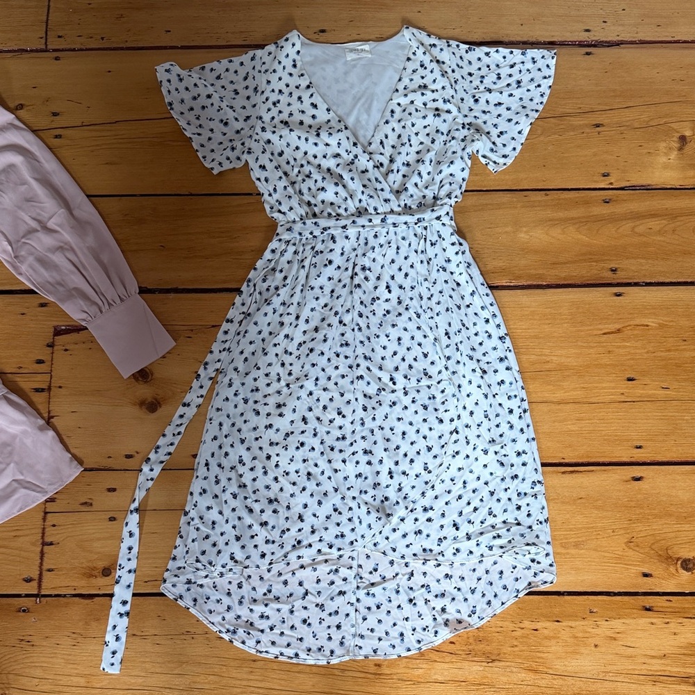 Floral Wrap Dress in White and Blue